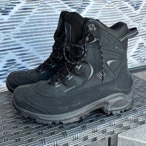 Men’s Columbia Wide Size 9 Bugaboot Snow Boots Black Charcoal